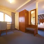 Hotel Landhotel Zum Schwanen 3*