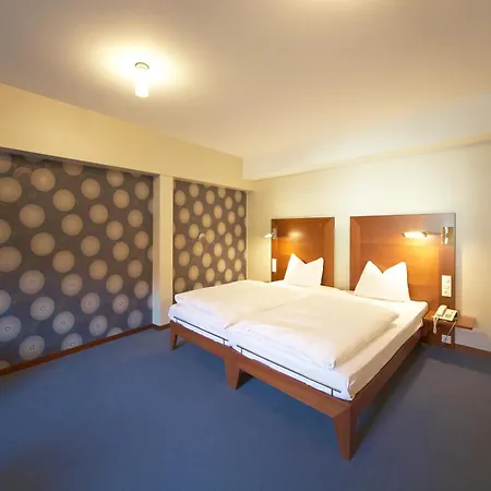 فندق Zum Schwanen Mit Restaurant Mona Liza