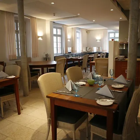 Zum Schwanen Mit Restaurant Mona Liza Osthofen