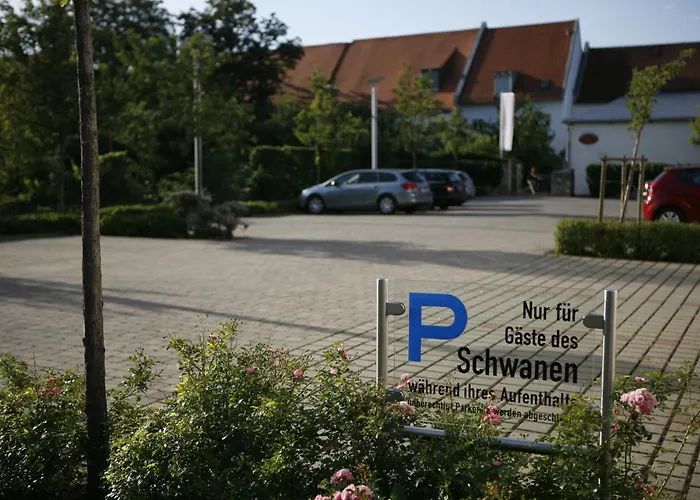 Zum Schwanen Mit Restaurant Mona Liza